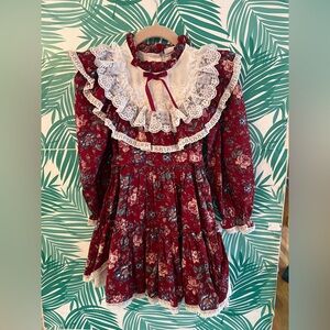 Vintage retro little girls dress 1980’s size 5 with lace detail floral